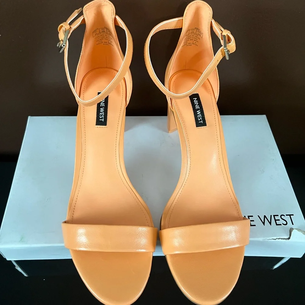 NINE WEST Women's Pruce Heeled Sandal Sz 9.5 M